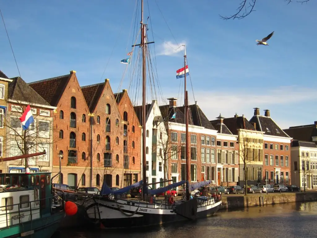 The Best Places to Live in the Netherlands & the Cheapest Cities